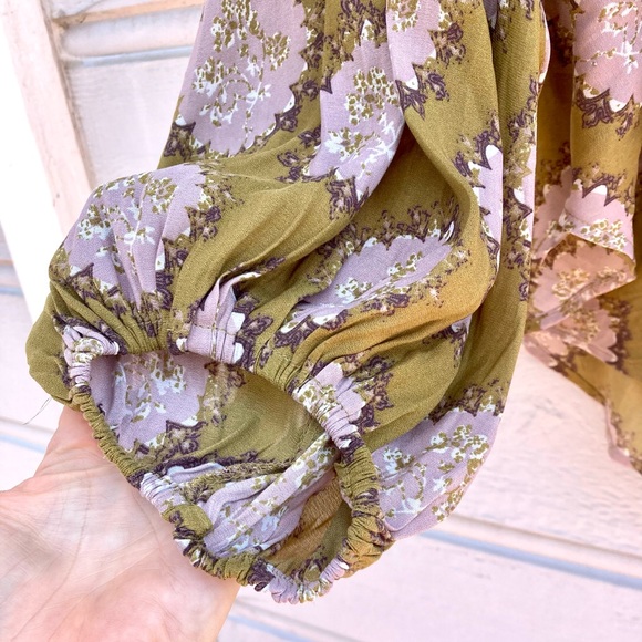 Free People Boho Green Lavender Floral Blouse XS XL - Picture 5 of 7